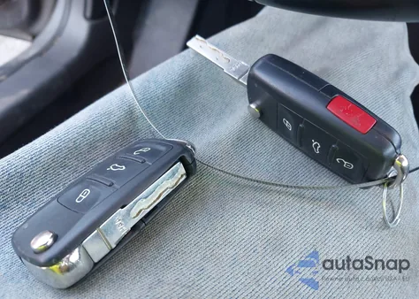 2013 Volkswagen Jetta 2.5L Se z USA, uszkodzony, nr VIN 3VWDP7AJ2DM450651